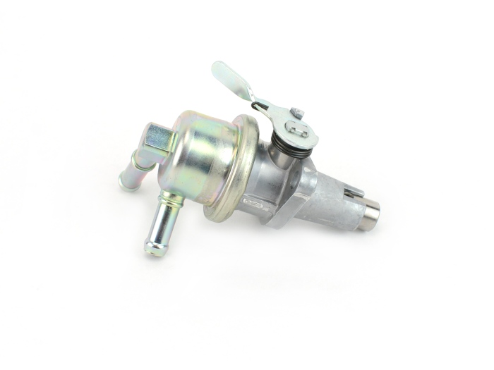 ヒデ 17539-52033 / 17539-52030 Kubota OEM V2403 Fuel Pump - BW Parts